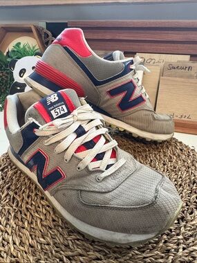 Sooo handsome New Balance Men's 574 Sneakers in Gray with Navy & Red Highlights